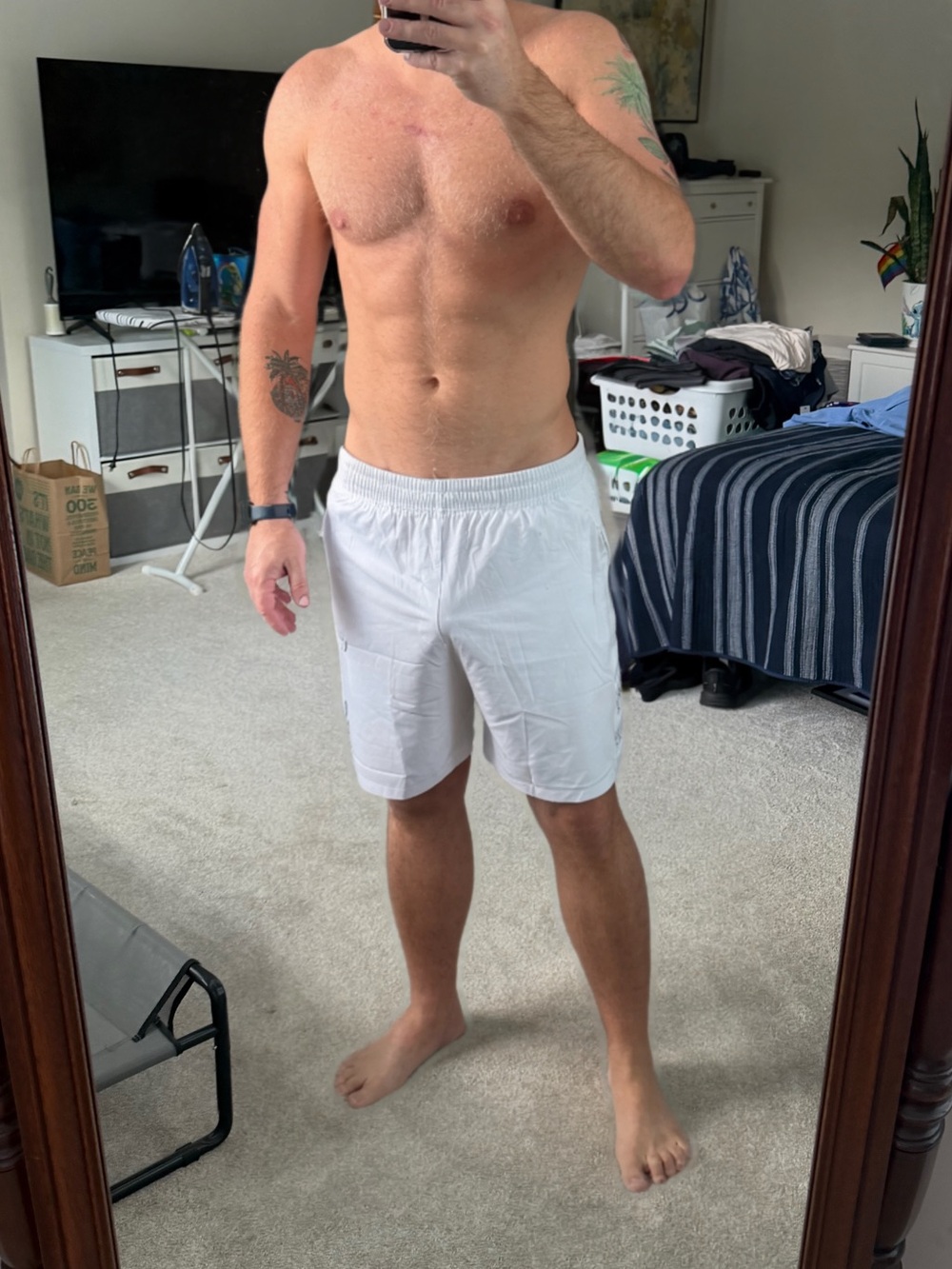 Men's White Athletic Shorts XXL